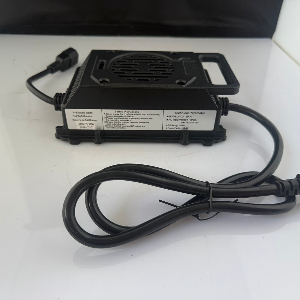 QA1350A 100.8V 10A Lithium Battery Charger | Universal 100-240V Input | Fast Charging for Electric Bikes