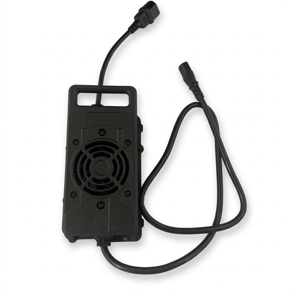 QA900C 84V 10A Fast Lithium Battery Charger (100–240V Universal Input)